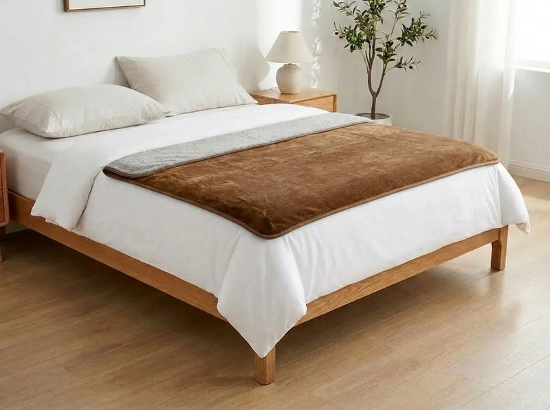 Bare Linen Standard